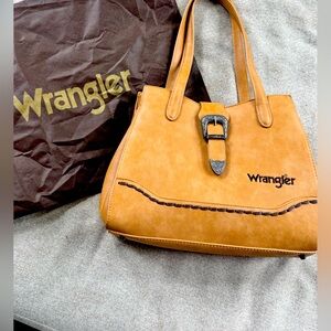 (NEW)Wrangler Women's Tan Shoulder Bag with Decorative Buckle